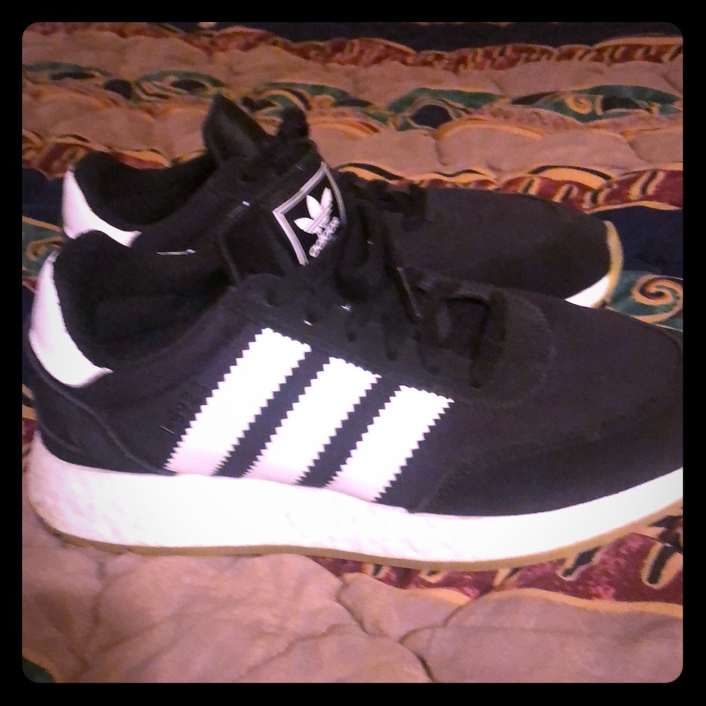 Adidas ultra boost classics